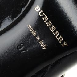 Pre Owned Burberry Black Patent Leather Chain Boots Size 37