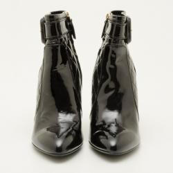 مملوكة مسبقًا Burberry Black Quilted Patent Leather Ankle Boots Size 40