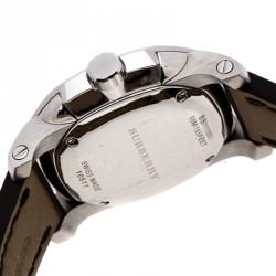 Pre Owned Burberry Beige Stainless Steel The Britain BBY1301 Men's Wristwatch 43 mm