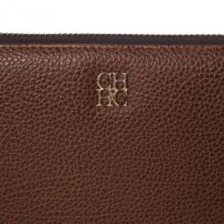 Pre Owned Carolina Herrera Large Brown Leather Zip Around Wallet