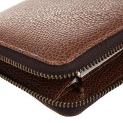 Pre Owned Carolina Herrera Large Brown Leather Zip Around Wallet