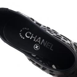 مملوكة مسبقًا Chanel Black Leather Cut Out Ankle Boots 38