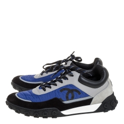 Pre Owned Chanel Blue/Black Fabric And Suede Leather Low Top Sneakers Size 41