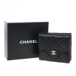 Pre Owned Chanel Black Lambskin Small Compact Wallet 