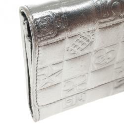 Pre Owned Chanel Metallic Quilted Lambskin Lucky Symbols Wallet