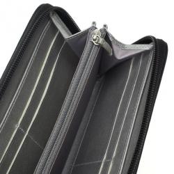 Pre Owned Chanel Black Leather Camelia Zip Wallet