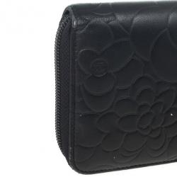 Pre Owned Chanel Black Leather Camelia Zip Wallet