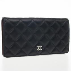 Pre Owned Chanel Quilted Lambskin L-Yen Continental Wallet