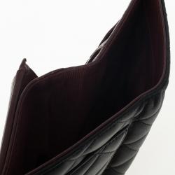 Pre Owned Chanel Quilted Lambskin L-Yen Continental Wallet