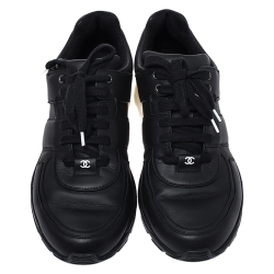 Pre Owned Chanel Black/White Leather CC Low Top Sneakers Size 43