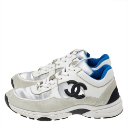 Pre Owned حذاء رياضي شانيل سويدي وساتان ثلاثي اللون CC عنق منخفض مقاس 39 