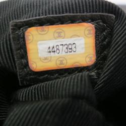 مملوكة مسبقًا Chanel Black CC Caviar Backpack