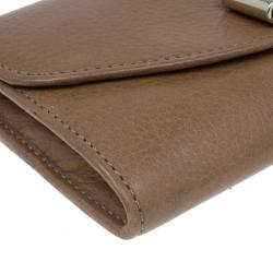 مملوكة مسبقًا Chloe Nut Leather Lily Continental Wallet