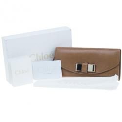 مملوكة مسبقًا Chloe Nut Leather Lily Continental Wallet