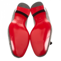 مملوكة مسبقًا Christian Louboutin Grey Canvas Dandelion Spiked Tassel Detail Loafers Size 40