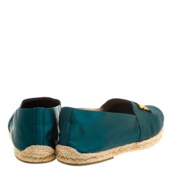 مملوكة مسبقًا Christian Louboutin Teal Green Satin Nanou Creast Espadrille Size 46
