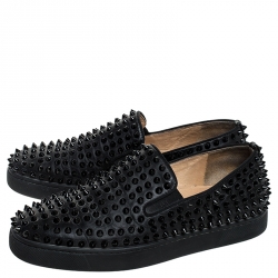 مملوكة مسبقًا حذاء رياضي كريستيان لوبوتان سليب أون سبايك رولر بوت جلد أسود مقاس 40