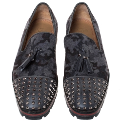 Pre Owned حذاء لوفرز كريستيان لوبوتان غطاء مقدمة روسيني سبايك جلد وصوف مموه كاموفلاج رمادي مقاس 43