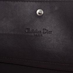 مملوكة مسبقًا محفظة ديور ألتيميت كونتينيتال جلد أرجواني لامع بالشعار