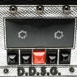 Pre Owned محفظة دولتشي أند غابانا طية ثنائية CC بوتلتو راديو جلد سوداء