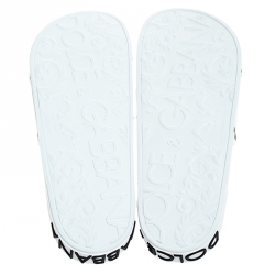 Pre Owned حذاء سلايدز دولتشي أند غابانا سليب أون شعار تاج جلد أبيض مقاس 44