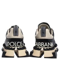 مملوكة مسبقًا حذاء رياضي دولتشي أند غابانا "سوبر كينج" بنعل سميك جلد أسود ذو لونين مقاس 43