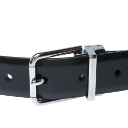 Pre Owned  حزام دولتشي أند غابانا جلد اخضر داكن 115 سم