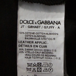 مملوكة مسبقًا  تي شيرت دولتشي آند غابانا بشعار الماركة قطن أسود مقاس كبير جدًا (إكس لارج)