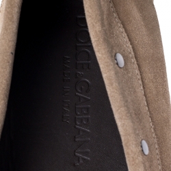 مملوكة مسبقًا حذاء لوفرز دولتشي اند غابانا بشعار معدن سويدي بيج مقاس 44