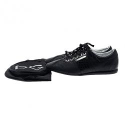 Pre Owned حذاء رياضي دولتشي أند غابانا لافتة الشعار جلد أسود مقاس 42.5