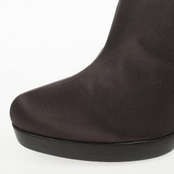 مملوكة مسبقًا Fendi Brown Satin Ankle Booties Size 38