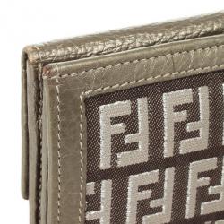 Pre Owned Fendi Zucchino Contentinal Wallet 