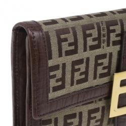 مملوكة مسبقًا Fendi Brown Leather Trim Zucca Continental Wallet