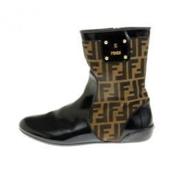 مملوكة مسبقًا Fendi Tronchetto Zucca Flat Ankle Boots Size 39.5