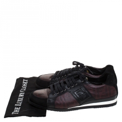مملوكة مسبقًا Fendi Black/Burgundy Zucca Coated Canvas and Leather Lace Low Top Sneakers Size 44