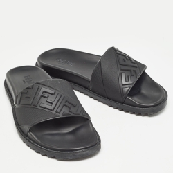 Fendi Black Rubber FF Logo Flat Slides Size  43