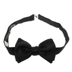 مملوكة مسبقًا ربطة عنق جورجيو أرماني كلاسيك حرير أسود