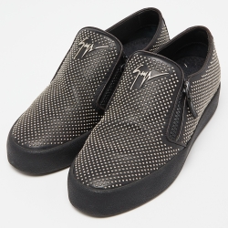 Pre Owned Giuseppe Zanotti Black Studded Leather Eve Slip On Sneakers Size 43