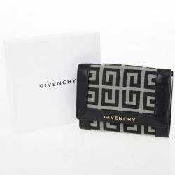 مملوكة مسبقًا Givenchy Signature Wallet