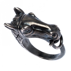 Gucci Detailed Horsehead Motif Silver Ring Size 66