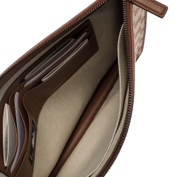 Gucci Beige GG Canvas and Leather NY Yankees™ Patch Wristlet Pouch