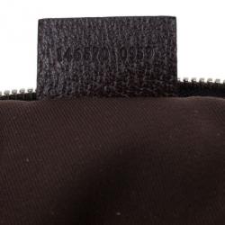 مملوكة مسبقًا Gucci Beige Monogram Coin Purse