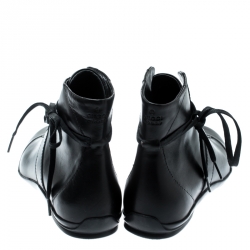 مملوكة مسبقًا Gucci Black Leather Lace Up Ankle Boots Size 40.5