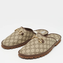 مملوكة مسبقًا Gucci Beige/Ebony GG Supreme Canvas Horsebit Flat Mules Size 44.5