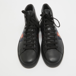 مملوكة مسبقًا حذاء رياضي غوتشي  آيس جلد أسود مطرز نحلة بعنق مرتفع مقاس 42