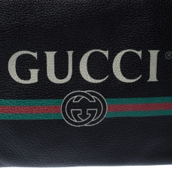 مملوكة مسبقًا Gucci Black Leather Logo Print Pouch