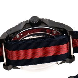 Gucci Black PVD Coated Stainless Steel Dive Tiger Embroidered 136.2 Men's Wristwatch 45 mm