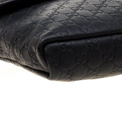 Gucci Black Guccissima Leather Messenger Bag
