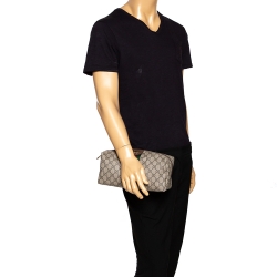 مملوكة مسبقًا Gucci Beige GG Supreme Canvas Ophidia Web Toiletry Pouch