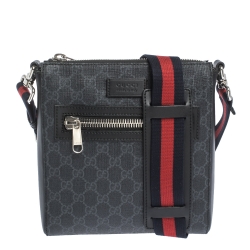 Pre Owned Gucci Black GG Supreme Canvas Small Messenger Bag